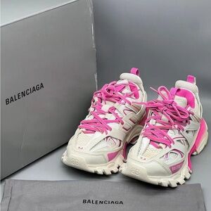 Balenciaga Track Sneaker Pink size 39(US 9)